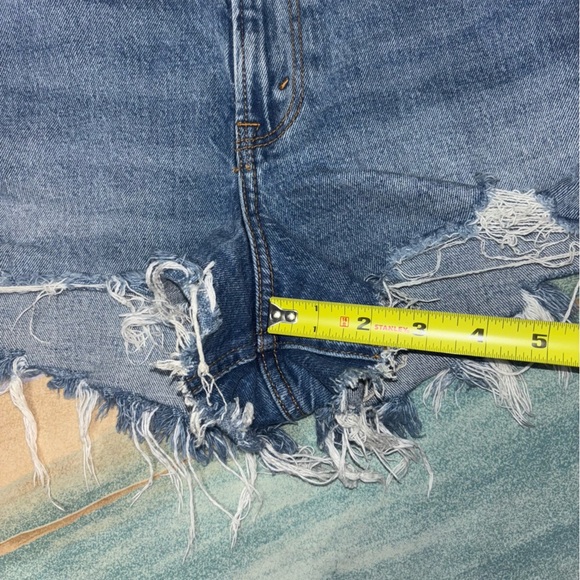 Abercrombie & Fitch The cutoff high rise Short Size 6 / 28 - Picture 7 of 7